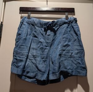 NWOT- For the Republic - Denim shorts (M)